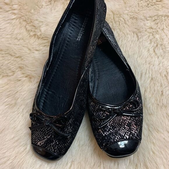 Naturalizer Black Snake Print Ballet Flats size 7 - Picture 6 of 9